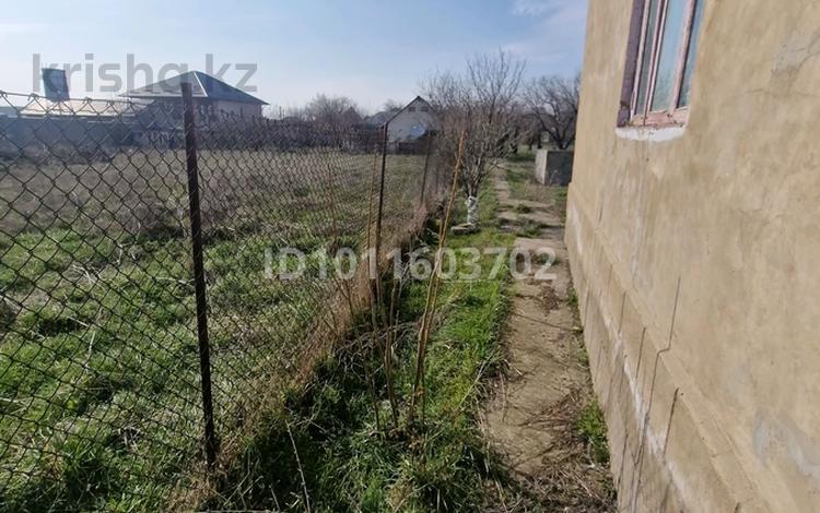 Отдельный дом · 2 комнаты · 100 м² · 8 сот., мкр Бозарык , Жасау — Қазақ радиосы/жасау көшесі за 18 млн ₸ в Шымкенте, Абайский р-н — фото 2