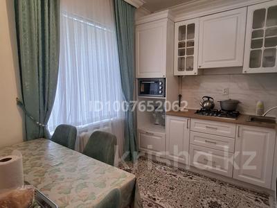 2-комнатная квартира · 58 м² · 1/5 этаж, Мкр Астана — Аймұрат Шайменов көшесі, Биллион магазин за 20 млн 〒 в 