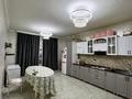 Жеке үй · 8 бөлме · 250 м² · 8 сот., мкр Шапагат, Акжелкен 13 — За барахолкой, бағасы: 150 млн ₸ в Алматы, Алатауский р-н — фото 5