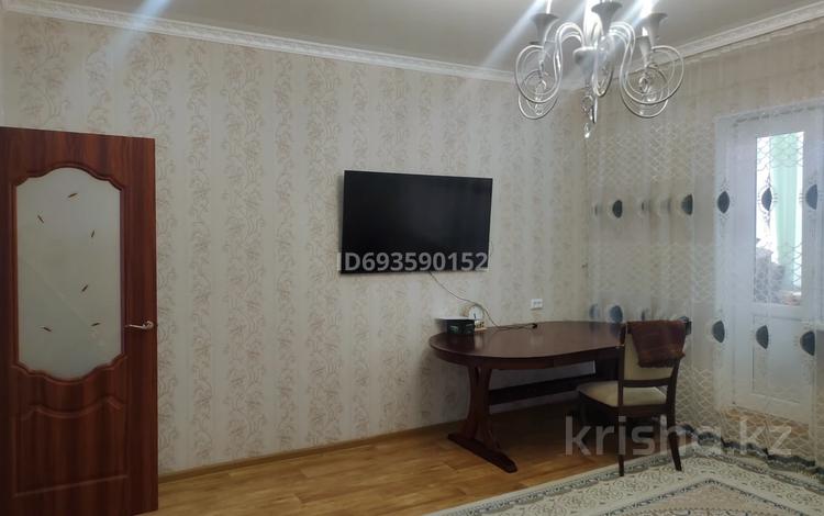 3-комнатная квартира, 85 м², 5/5 этаж, Джалиля 1 за 25 млн 〒 в Жезказгане — фото 2
