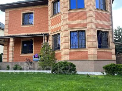 Отдельный дом · 6 комнат · 300 м² · 7 сот., мкр Думан-2 83 а — Луч востока за 180 млн 〒 в Алматы, Медеуский р-н