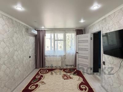 3-бөлмелі пәтер · 48 м² · 4/5 қабат, Абу Бакира Кердери, бағасы: 15 млн ₸ в Уральске