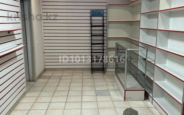 Магазины и бутики · 47 м² за 120 000 ₸ в Талдыкоргане, мкр Гарышкер — фото 2
