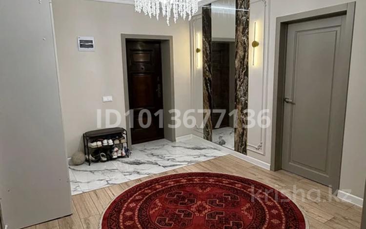 3-бөлмелі пәтер · 95 м² · 1/4 қабат, Канай би 209а, бағасы: 39 млн ₸ в Щучинске — фото 2