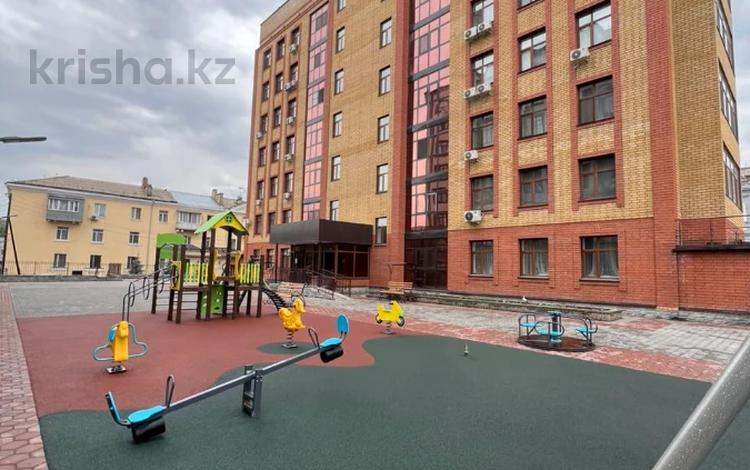3-комнатная квартира · 107 м² · 7/7 этаж, Кабанбай батыра за 80 млн ₸ в Семее — фото 2