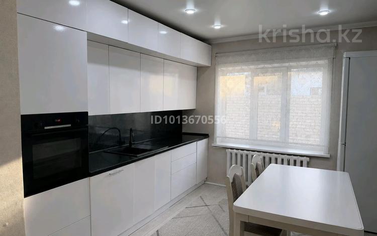 Жеке үй · 2 бөлме · 87.4 м² · 6 жүзд., Пушкина 19, бағасы: 26 млн ₸ в Семее — фото 2