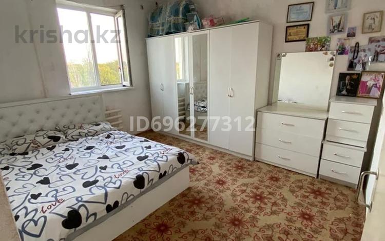 3-комнатная квартира · 60.6 м² · 2/4 этаж, мкр Ынтымак 16 — Есенова за 18 млн ₸ в Шымкенте, Абайский р-н — фото 2