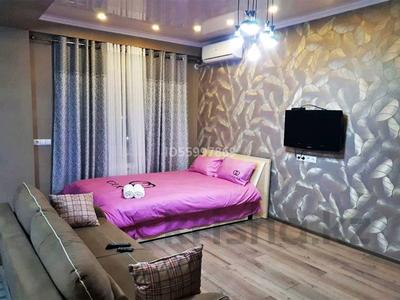 1-комнатная квартира, 55 м², 5/10 этаж посуточно, Сыдыкова 131 — Коенкозова за 18 000 〒 в Бишкеке