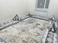 2-бөлмелі пәтер · 74 м² · 4/5 қабат, Ескі аэропорт ш/а., Алаш — ул.Достык пересекает, бағасы: 35 млн ₸ в Уральске, мкр Старый Аэропорт — фото 2