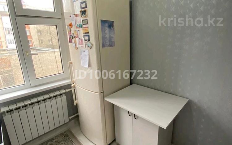 2-комнатная квартира · 44 м² · 3/5 этаж, Розы Баглановой 16 — Рядом школа 18 детсад. за 11.3 млн 〒 в Актобе, жилой массив Кирпичный — фото 26
