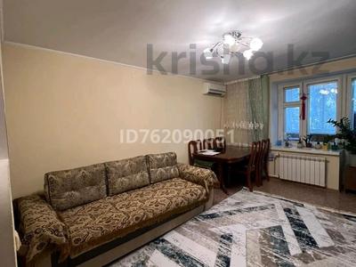 3-комнатная квартира · 60.8 м² · 3/6 этаж, Макаренко — Типография за 18.5 млн 〒 в Актобе