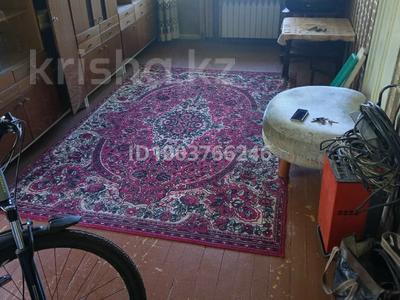 2-комнатная квартира · 42.9 м² · 3/5 этаж, 30-й Гвардейский Дивизии — Район 45 аптеки за 16 млн ₸ в Усть-Каменогорске