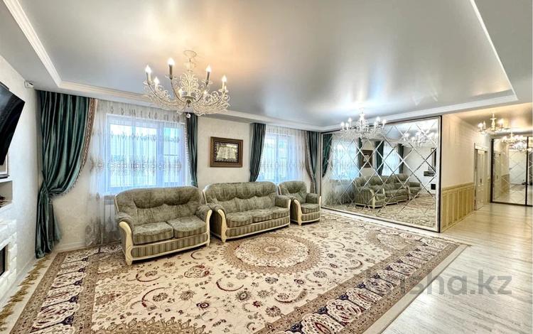 7-комнатная квартира · 252.5 м² · 9/10 этаж, Сыганак 21/1 за 130 млн 〒 в Астане, Есильский р-н — фото 2