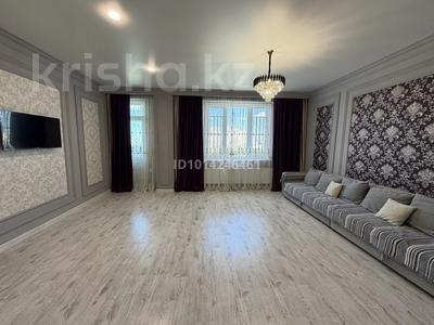 3-бөлмелі пәтер · 120 м² · 7/22 қабат, Нажимеденова 10/2 — Площадь Республики, пирамида, бағасы: 450 000 ₸ в Астане, Сарайшык р-н