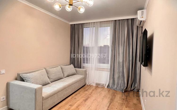 2-комнатная квартира · 42 м² · 9/9 этаж, Туран 55/16 за 300 000 ₸ в Астане, Нура р-н — фото 5