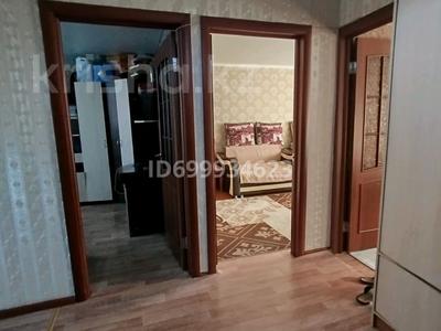 3-бөлмелі пәтер · 62 м² · 4/5 қабат, Майкудук, Майкудук, 15й микрорайон, бағасы: 14 млн ₸ в Караганде, Алихана Бокейханова р-н