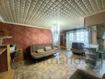 2-комнатная квартира, 44 м², 3/5 этаж, Республики за 7.5 млн 〒 в Темиртау