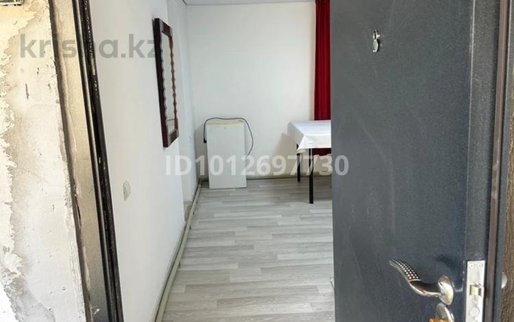 2-бөлмелі пәтер · 40 м² · 2/2 қабат, мкр Саялы 76, бағасы: 150 000 ₸ в Алматы, Алатауский р-н — фото 2