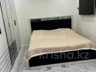 3-бөлмелі пәтер · 89.7 м² · 3/6 қабат, Майкудук, Мкр Голубые пруды 5/4, бағасы: 41 млн ₸ в Караганде, Алихана Бокейханова р-н