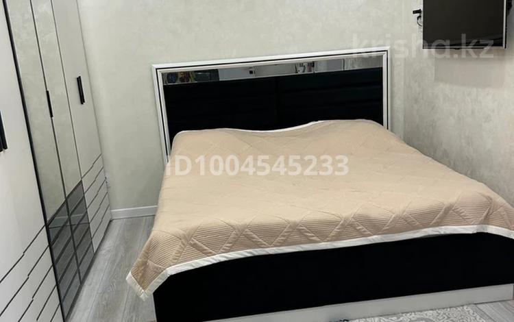 3-бөлмелі пәтер · 89.7 м² · 3/6 қабат, Майкудук, Мкр Голубые пруды 5/4, бағасы: 41 млн ₸ в Караганде, Алихана Бокейханова р-н — фото 3