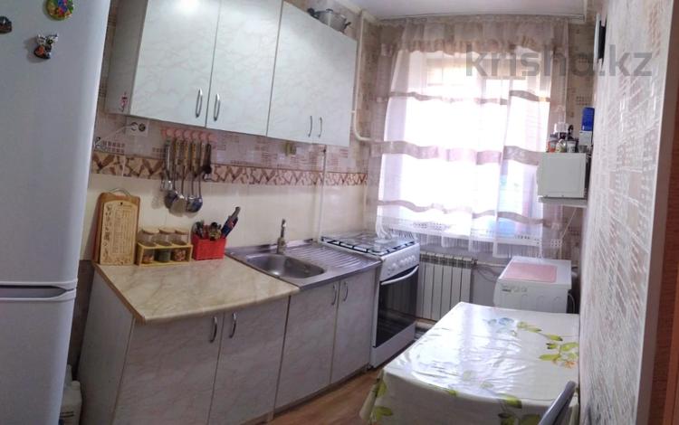 2-комнатная квартира · 43 м² · 1/2 этаж, мкр Жилгородок, Тилеу батыра за 10.5 млн 〒 в Актобе — фото 2