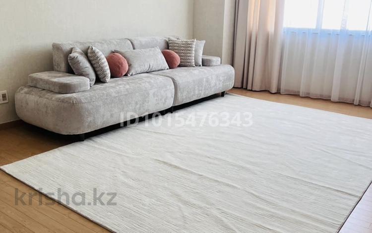 3-комнатная квартира · 90 м² · 19/20 этаж, Кошкарбаева 10 за 75.5 млн ₸ в Астане, Сарайшык р-н — фото 2