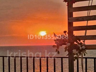 Дом · 1 комната · 120 м², Тёплый пляж 50/3 — Royal resort за 100 000 ₸ в Актау