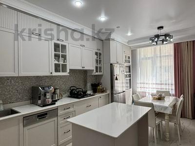 4-бөлмелі пәтер, 150 м², 3/10 қабат, 19-й мкр 34, бағасы: 80 млн 〒 в Актау, 19-й мкр