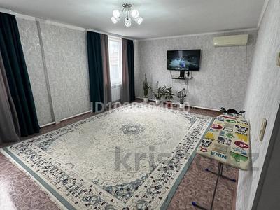 Жеке үй · 4 бөлме · 110 м² · 6 сот., Наурыз 15/1, бағасы: 13 млн ₸ в Аксае