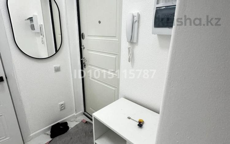 1-бөлмелі пәтер · 40 м² · 5/13 қабат, Есенова 160/3, бағасы: 300 000 ₸ в Алматы, Жетысуский р-н — фото 2