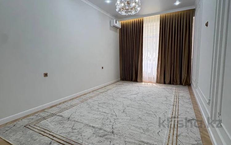 4-комнатная квартира · 146 м² · 4/13 этаж, 16-й мкр 84 за 62.9 млн ₸ в Актау — фото 2
