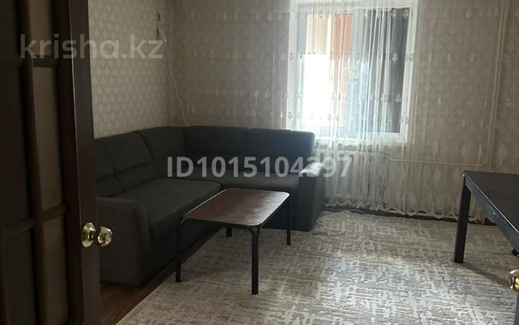 3-бөлмелі пәтер · 85 м² · 3/5 қабат, Центральный ш/а., Смагулова 56, бағасы: 230 000 ₸ в Атырау, мкр Центральный — фото 2