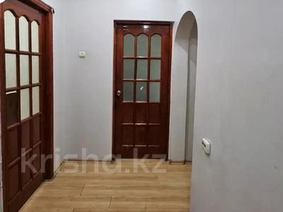 3-бөлмелі пәтер · 74 м² · 6/9 қабат, мкр Аксай-4, бағасы: 45.6 млн ₸ в Алматы, Ауэзовский р-н