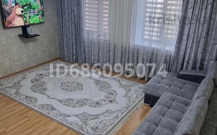 4-комнатная квартира · 107.2 м² · 5/6 этаж, Алия Молдагулова 3 — Жд вокзал за 37 млн 〒 в Уральске — фото 2