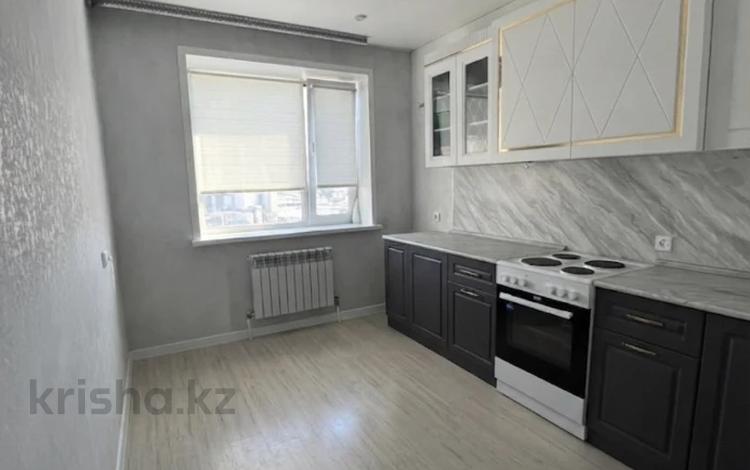 2-комнатная квартира · 42.3 м² · 7/9 этаж, Микрорайон Аэропорт 1, Шакшак Жанибек Батыра 45А за 27 млн ₸ в Костанае — фото 2