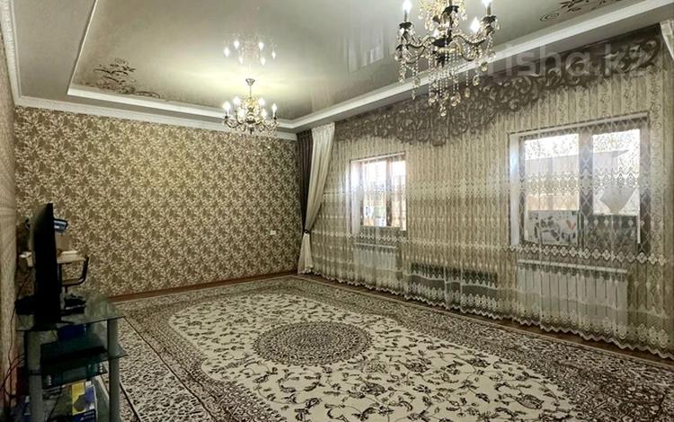 Отдельный дом · 4 комнаты · 180 м² · 8 сот., мкр Самал-3, Ул.Б.Даулбаева 146 за 38 млн ₸ в Шымкенте, Абайский р-н — фото 2