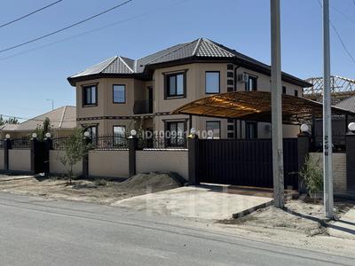 Отдельный дом · 6 комнат · 210 м² · 9 сот., мкр Самал, Проезд 10 3 за 90 млн 〒 в Атырау