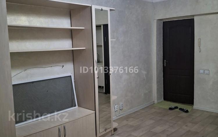 1 комната · 30 м² · 5/5 этаж, Абая 31 за 100 000 ₸ в  — фото 2