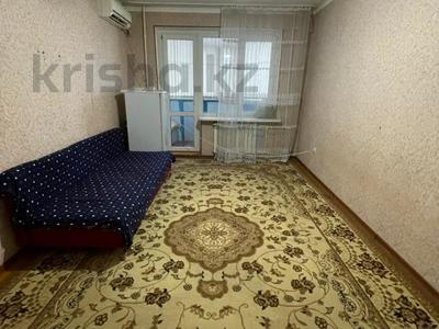 1-комнатная квартира, 33 м², 1/10 этаж, Мкр 12 за 11 млн 〒 в Актюбинской обл.