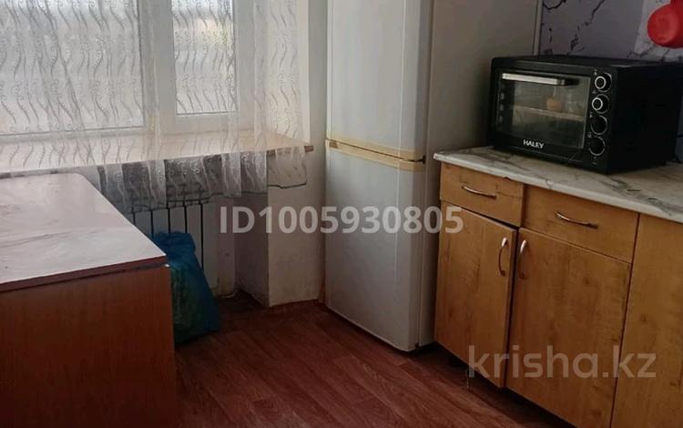 1-бөлмелі пәтер · 38 м² · 5/5 қабат, Чернышевского 102 64 — Юбилейное, бағасы: 6 млн ₸ в Темиртау — фото 2