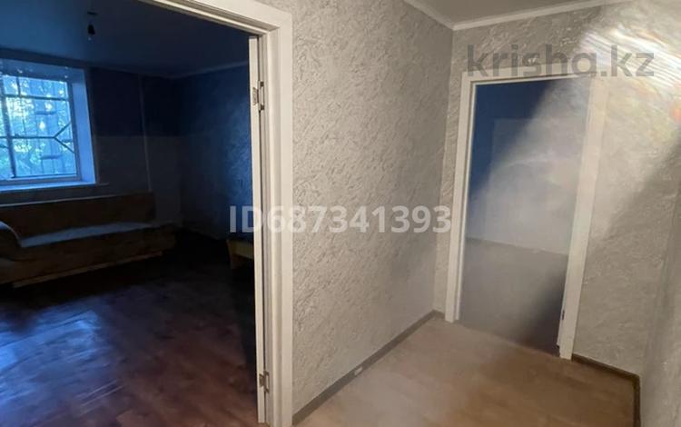 2-комнатная квартира · 50 м² · 1/9 этаж, мкр Юго-Восток, Республики 32 — Китайская стена за 17 млн 〒 в Караганде, Казыбек би р-н — фото 8