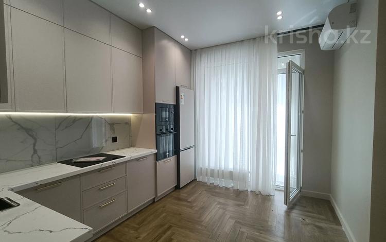 2-бөлмелі пәтер · 73.1 м² · 3/9 қабат, Егизбаева 9/1 — Жандосова - Розыбакиева, бағасы: 130 млн ₸ в Алматы, Бостандыкский р-н — фото 2