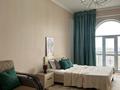 1-бөлмелі пәтер · 50 м² · 14/14 қабат, 17-ш/а., ​17-й микрорайон 6 — C видом на двор, бағасы: 13 000 ₸ в Актау, 17-й мкр — фото 8