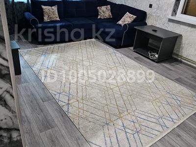 2-комнатная квартира · 45 м² · 4/5 этаж, Бейбитшилик 62 — Бейбитшилик за 12 000 ₸ в Шымкенте, Абайский р-н