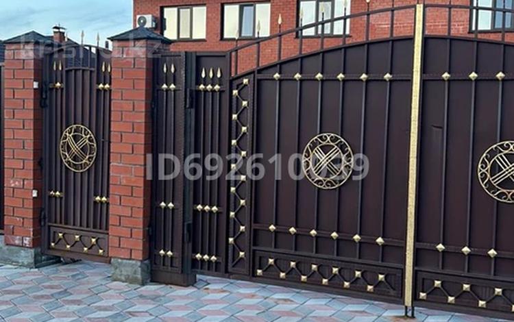 Отдельный дом · 9 комнат · 330 м² · 13 сот., Плахуты 68 за 290 млн ₸ в Усть-Каменогорске — фото 40