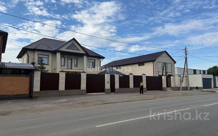 Отдельный дом · 7 комнат · 280 м² · 14 сот., Наурызбай Батыр 52 — Темирбекова за 220 млн 〒 в Кокшетау — фото 2