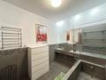 5-комнатная квартира · 400 м² · 13/17 этаж, мкр Самал-3, Аль-Фараби 25 за 380 млн ₸ в Алматы, Медеуский р-н — фото 63