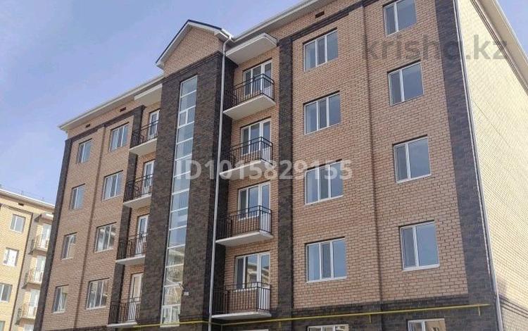 3-комнатная квартира · 56 м² · 1/5 этаж, Левый берег 182в — Школы Орда за 150 000 ₸ в  — фото 2