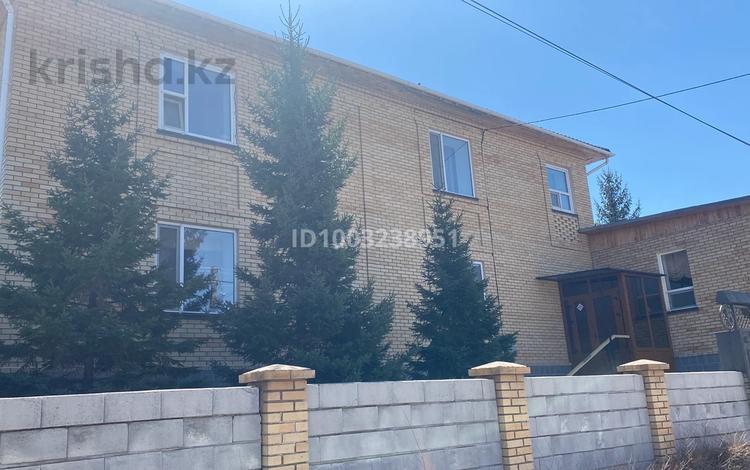 Отдельный дом · 7 комнат · 632 м² · 8 сот., Шукшина за 210 млн 〒 в Астане, Алматы р-н — фото 2