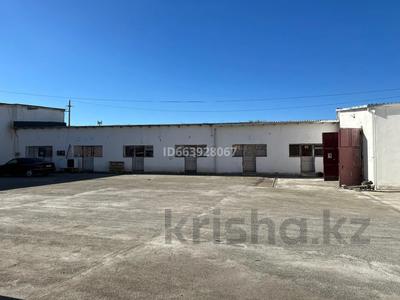 Аренда коммерческой недвижимости в Туркестанской обл.: Свободное назначение, офисы, склады, азс, автосервисы и автомойки, кабинеты и рабочие места · 4000 м² за 111 111 〒 Свободное назначение, офисы, склады, азс, автосервисы и автомойки, кабинеты и рабочие места · 4000 м² за 111 111 〒 в Туркестане